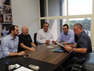 Prefeito de Nova Odessa recebe dirigente de empresa de saneamento de Israel