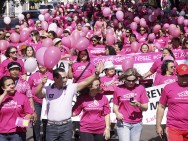 Caminhada do Outubro Rosa reúne cerca de 800 pessoas em Nova Odessa