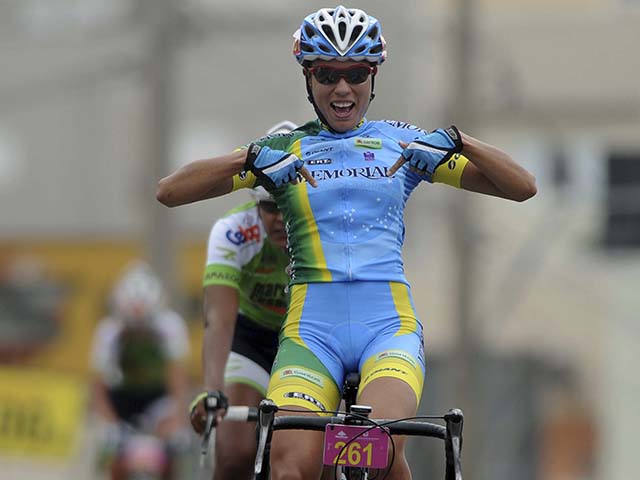 Correndo por Santos, Camila Coelho volta a vencer em Indaiatuba, sua cidade natal