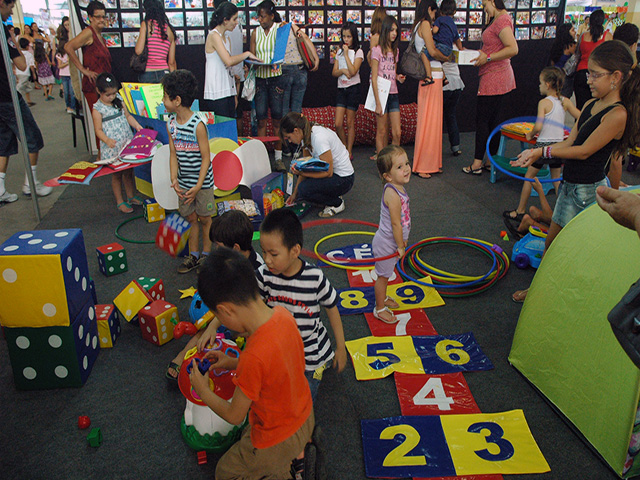 A Feira Literária irá expor todos os trabalhos feitos em sala de aula de todas as escolas municipais