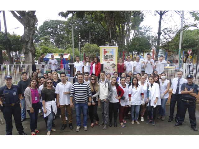 Durante toda esta terça-feira, dia 12 de maio, cerca de 420 pessoas participaram de várias atividades