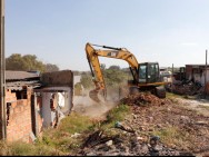 Secretaria de Serviços Públicos inicia limpeza em área de demolição do Parque Rosa e Silva