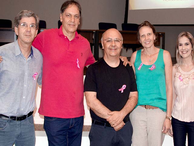 O médico José Carlos Safi participou do evento realizado pela Prefeitura de Itu como parte da programação do Outubro Rosa
