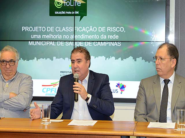 Prefeito Jonas Donizette na apresentação dos resultados da plataforma