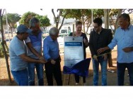 Prefeito Luiz Dalben inaugura academia ao ar livre na Vila Sol Nascente