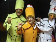 'Da Cabeça aos Pés, Sem Pé Nem Cabeça' chega a Sumaré