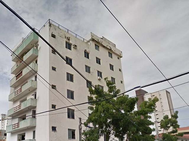 Prédio residencial desaba em bairro de classe média de Fortaleza