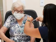Monte Mor inicia vacinação para idosos de 80 a 84 anos 