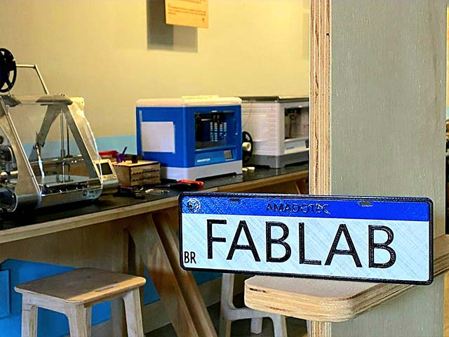 Escolas do mundo inteiro estão incorporando ao currículo os princípios e práticas da cultura maker