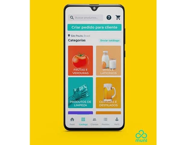 Catálogos de produtos são enviados aos consumidores através do Whatsapp