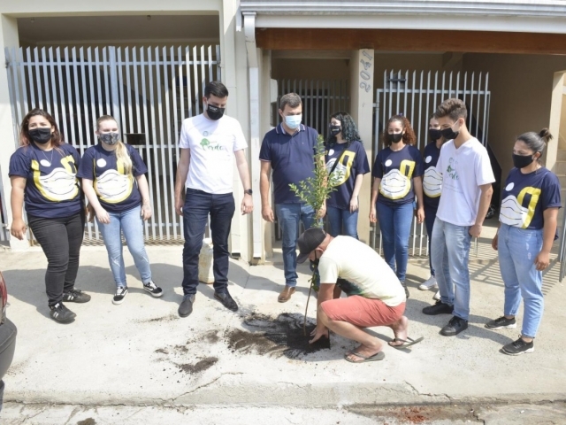 Ações do projeto Bairro Verde, iniciadas no ano passado, já atingiram quatro bairro do município