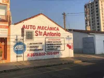 Auto Mecânica Santo Antônio aposta na tradição de 48 anos de serviços 