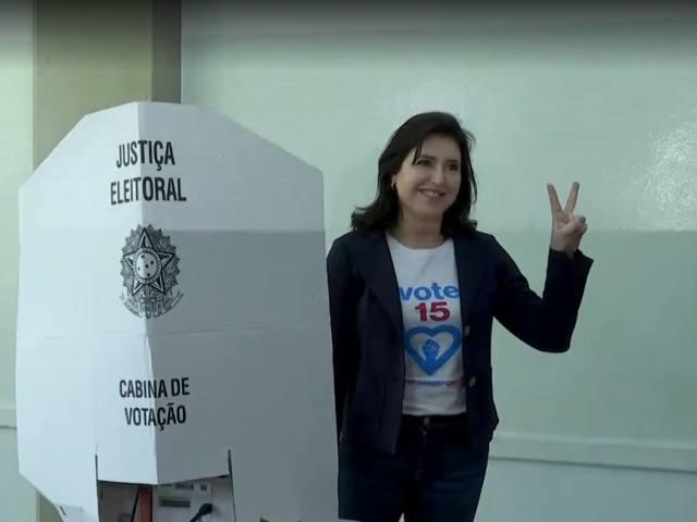 Candidata vota em Campo Grande