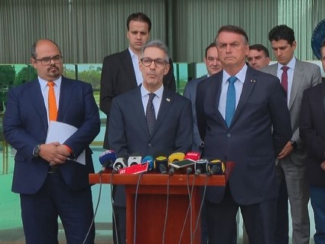 Romeu Zema (Novo) anuncia apoio a Jair Bolsonaro (PL) no segundo turno  