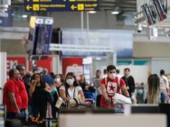 Anvisa derruba obrigatoriedade de máscaras em aeroportos e aviões