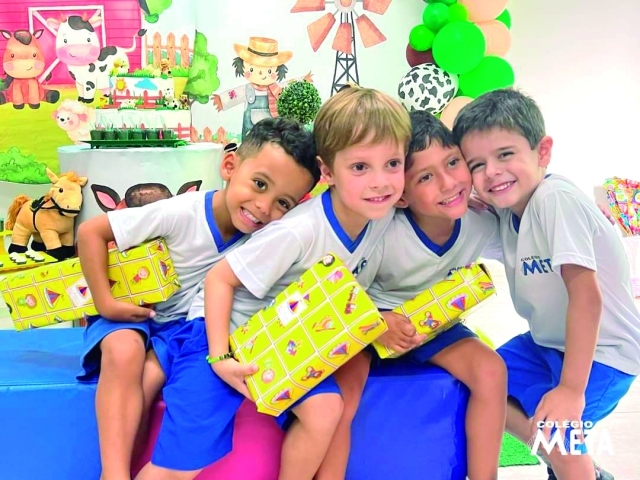 Comemorar aniversário com os amigos é importante para o desenvolvimento das crianças 