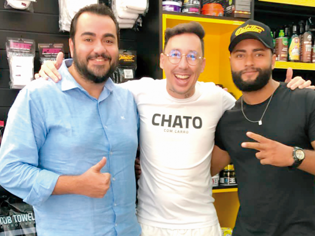 Paulo Anuich proprietário do Estúdio Lexus Detalhamento automotivo com Igor Raboni Ícone do ramo de estética automotiva e Adriano Ronaldo Gerente da Lexus