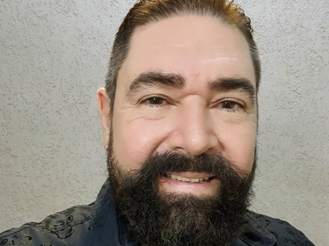 Psicólogo Corporal e Sistêmico, Roner Sica