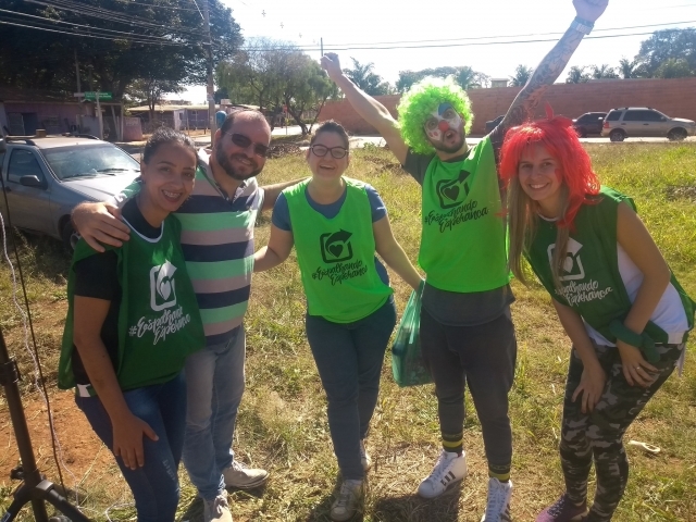 Com foco em economia criativa, cidadania e sustentabilidade eles ajudam diversas famílias 