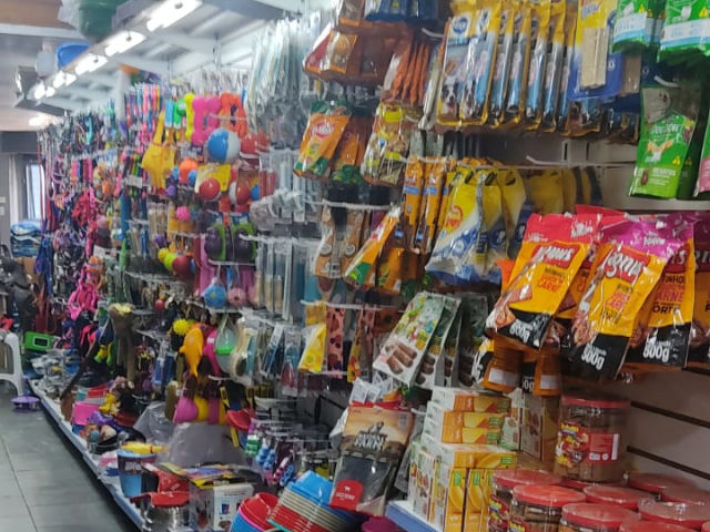 Agrococ trabalha com produtos de alta qualidade e uma grande variedade quando o assunto é cuidar dos animais de estimação