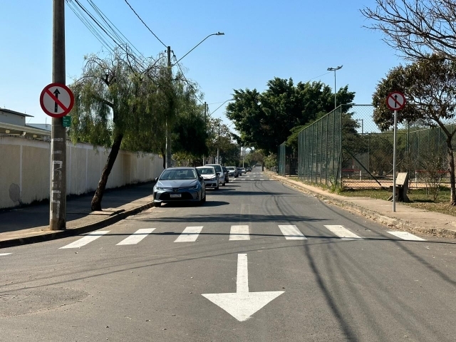 Desde o início do ano o Departamento de Trânsito tornou de mão única trechos de 12 ruas do perímetro urbano