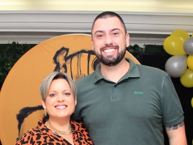 Gislene Cavalcanti Schmidt e Fabio Luiz Saraiva Schmidt, CEO da Rezenha Seguros