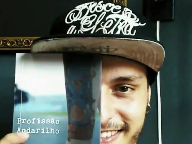 O indaiatubano Bruno Peron é escritor, poeta, rapper, compositor, agitador cultural e psicólogo