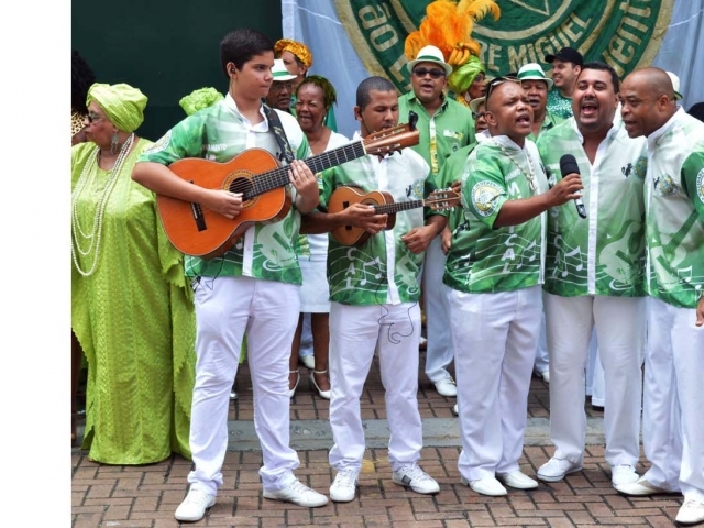 A Mocidade Independente de Padre Miguel foi a primeira escola a participar do Feijão com Samba em 2004