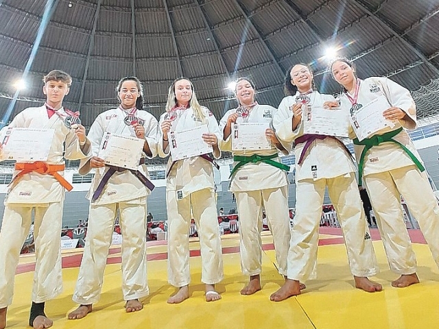 O Sesi tem 50 atletas no rendimento esportivo e 20 judocas na Seleção Brasileira, nas classes Sub 18 e Sub 21