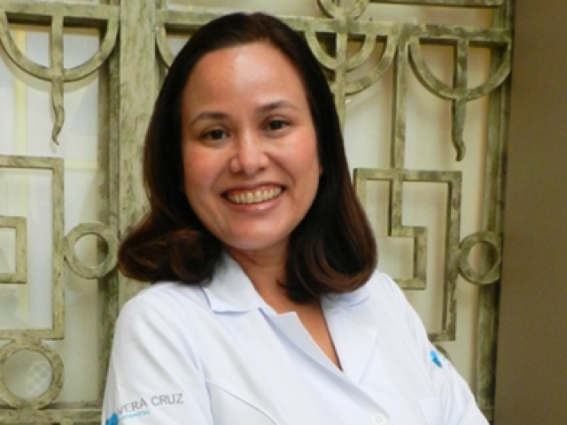 médica pediatra, Dra. Juliana Okuyama