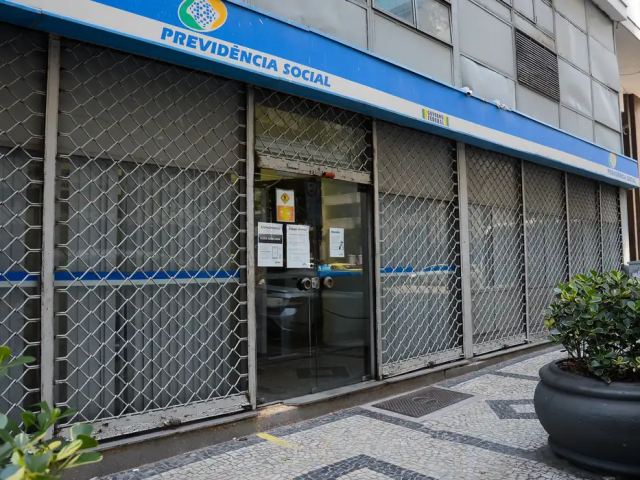 Reforma da Previdência estabelece regras automáticas de transição