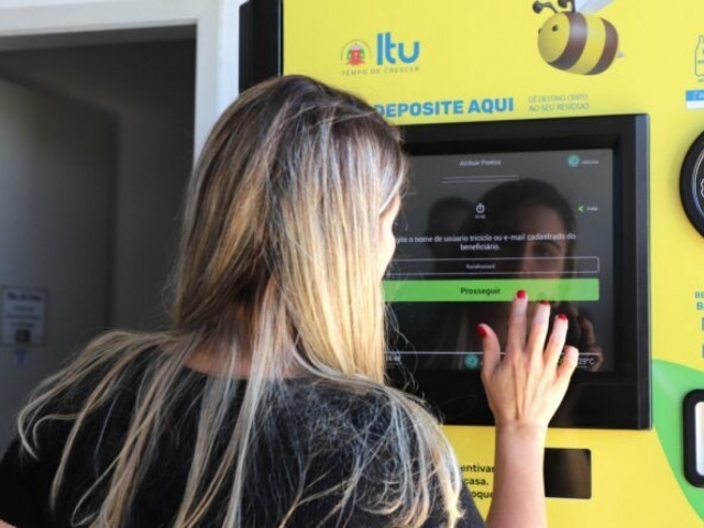 Máquinas Retorna Machines foram instaladas em dez pontos estratégicos da cidade