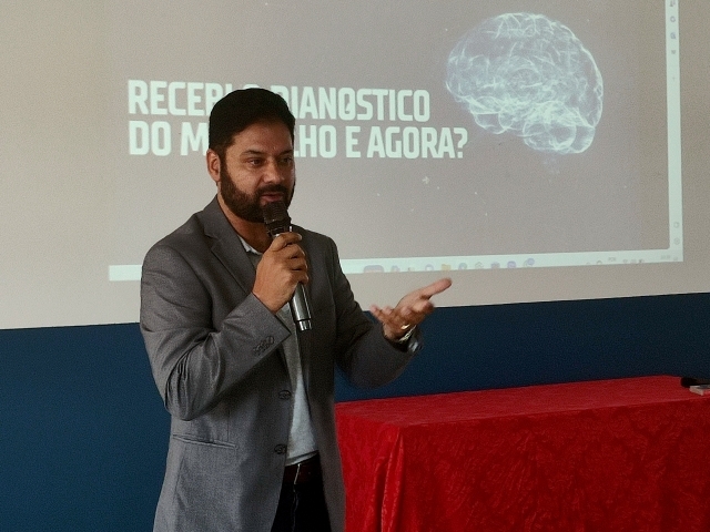 Dr. Cleomar Sérgio, médico pediatra e pós-graduado em neuropediatria
