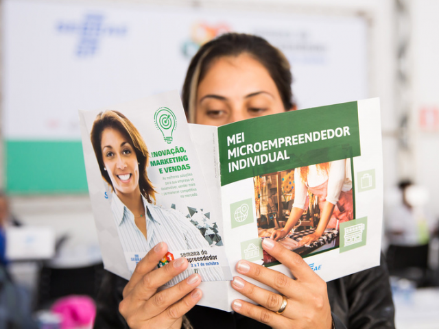 Com a Calculadora, o MEI conseguirá descobrir se é obrigado a enviar o documento para a Receita Federal
