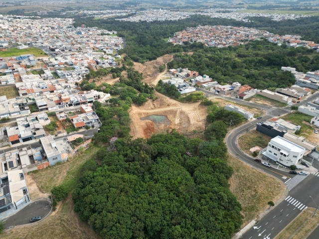 Área do Parque Ecológico que atenderá moradores da região do Moriyama e Veneza recebe obras de infraestrutura