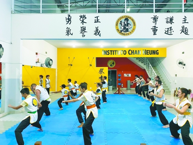 Prática da arte marcial visa trazer maior autoconfiança, coordenação motora, disciplina e educação para os praticantes