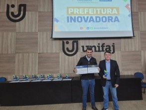Indaiatuba recebe prêmio de Prefeitura Inovadora em Fórum de Cidades Digitais e Inteligentes