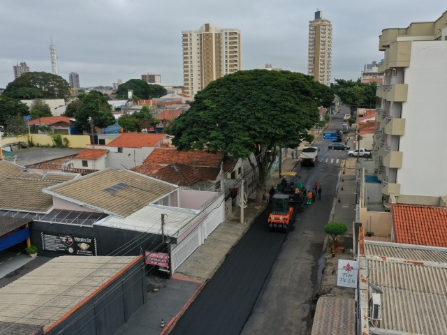 Nesta semana, trabalhos de recape se concentram na rua Santos Dumont, na Cidade Nova