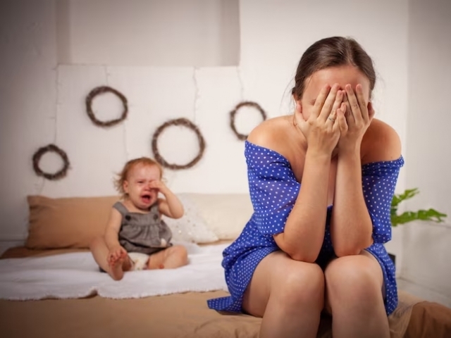 Mães de pessoas autistas têm nível de estresse mais alto que os pais