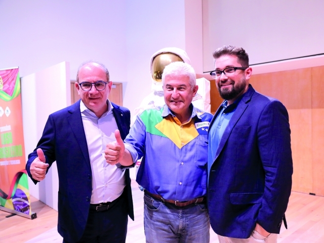 Marcelo Amado, Prof. Dr. Eliton Meireles de Moura e o senador Marcos Pontes.