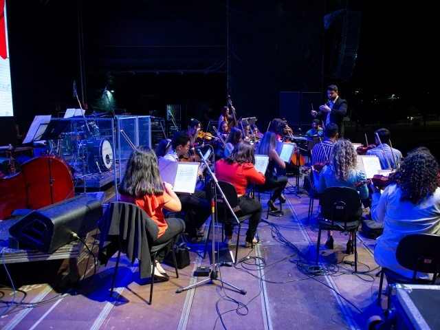 Orquestra Jovem se apresenta no Piano