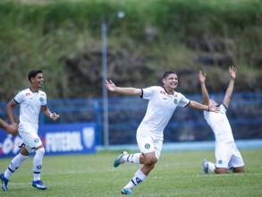 Sfera vence e se classifica com antecedência na Copinha