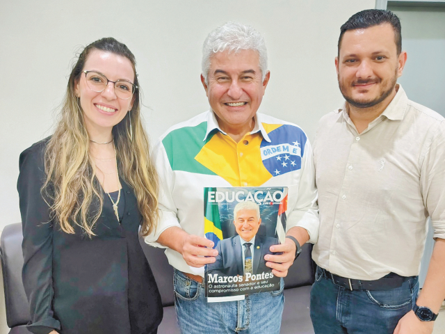 Marina Amado, sen. Marcos Pontes e Cleiton Manzato, dir. comercial Mais Expressão 