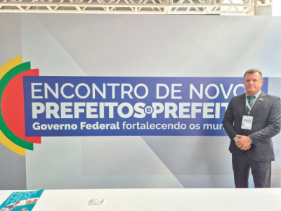 Prefeito Tato Bicudo busca aquisição de patrol para Elias Fausto em encontro com autoridades federais