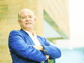 Empresários e líderes discutem desenvolvimento econômico em Elias Fausto