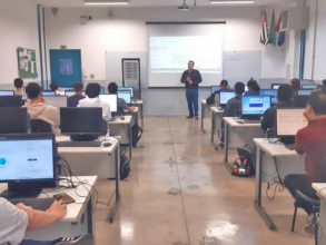 FIEC lança Programa de Tecnologia com Workshop Gratuito de Inteligência Artificial