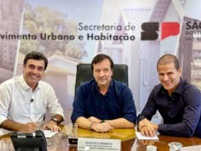 Prefeito Custódio Tavares assina convênio para 200 unidades habitacionais do CDHU