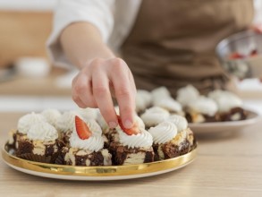 Curso gratuito de Sobremesas e Bolos no Pote tem início em junho em parceria com o Sebrae