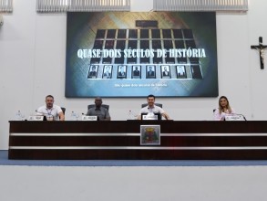 Presidente da Câmara Rafael Massouh retoma Troféu Orcine de Toledo