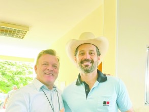 Tecnologia e desenvolvimento rural: Elias Fausto marca presença na Agrishow 2025